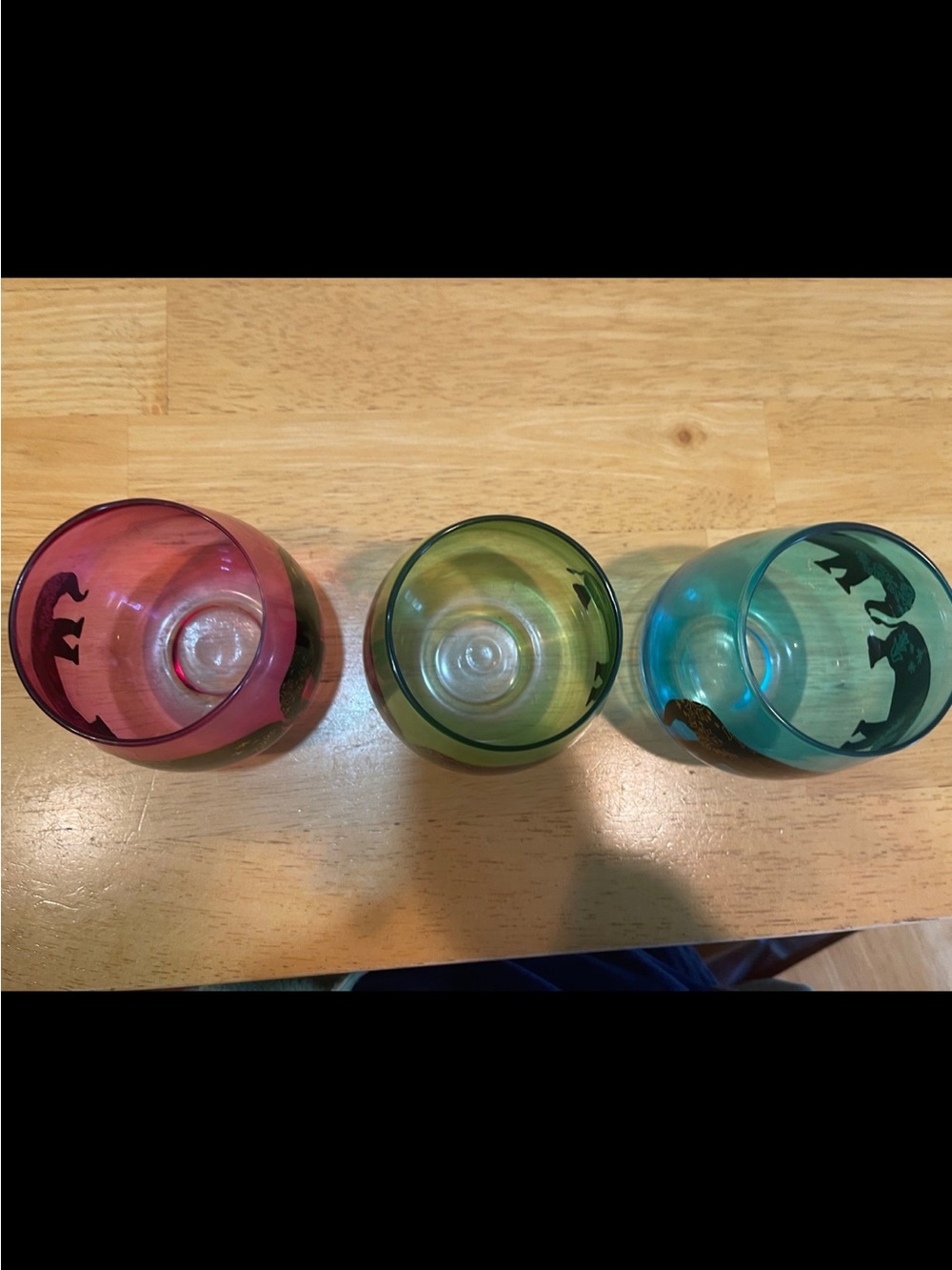 Set of 3 Elephant stemless wine glasses - Pink, Green, Teal - Picture 2 of 5